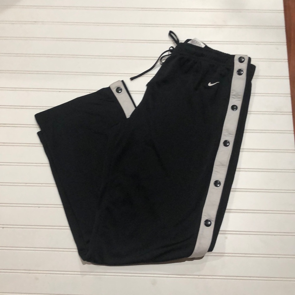 NIKE TEARAWAY PANTS GREAT CONDITION SIZE L
